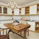 דירה Beletage